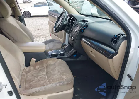 2012 Kia Sorento Lx from USA, damaged, VIN 5XYKT3A15CG270588